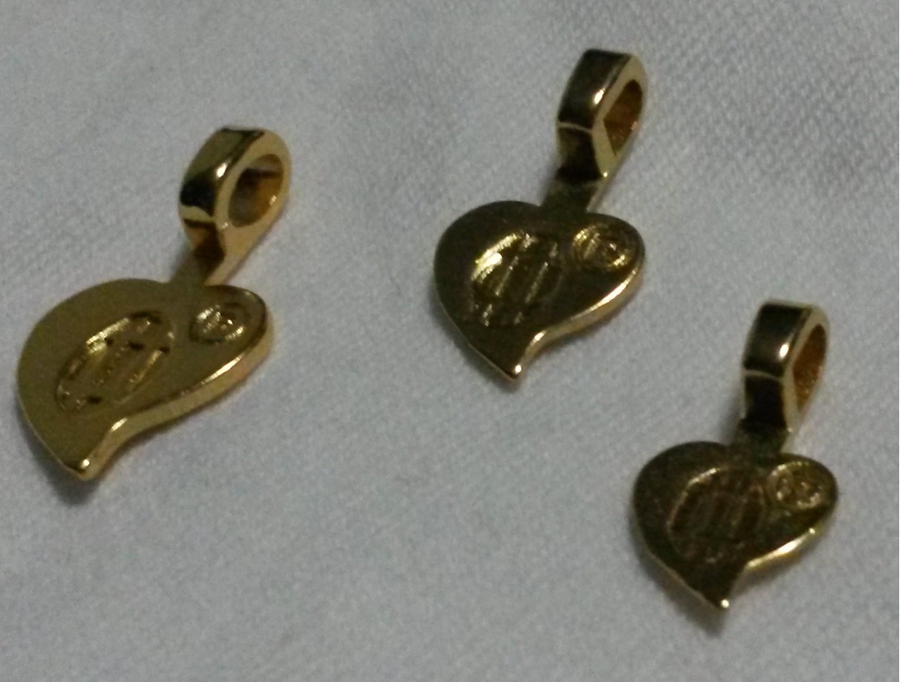 Small Gold Plated Heart Bail - Click Image to Close