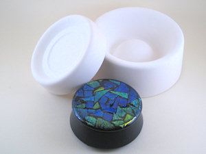Round Box and Lid - Click Image to Close