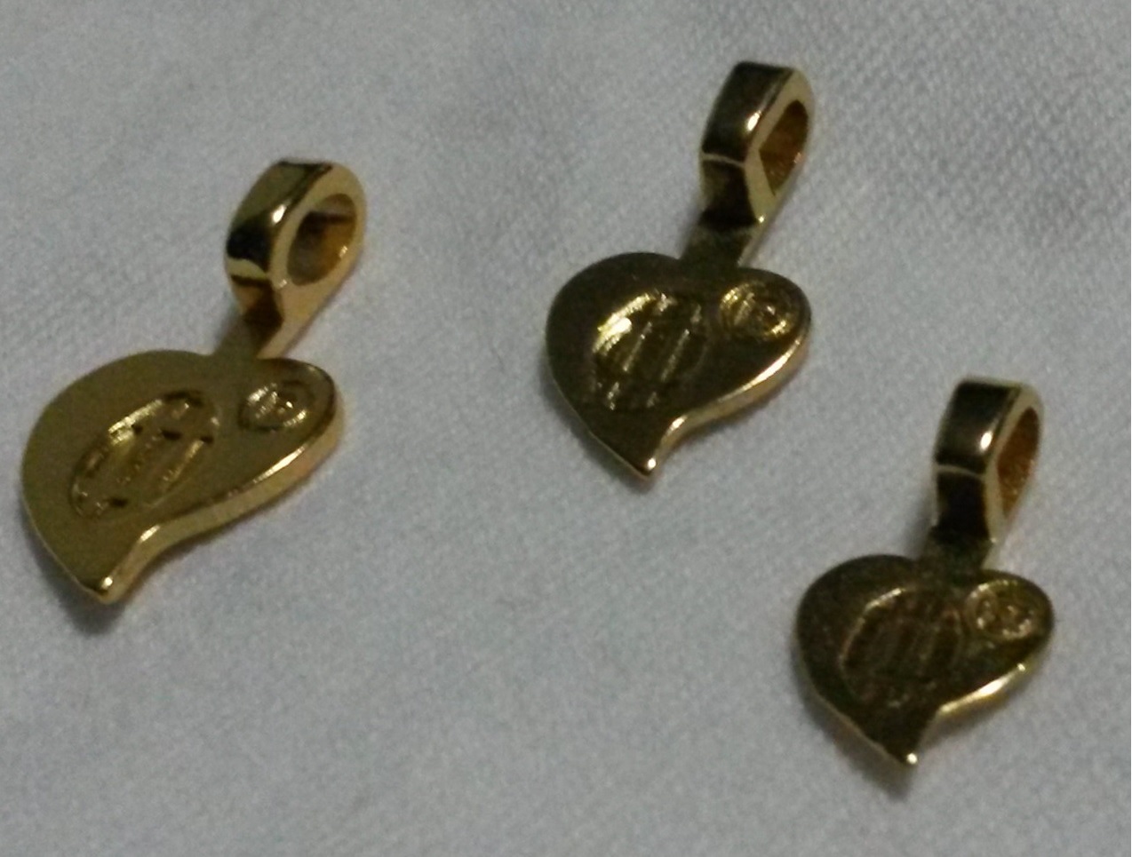 Medium Gold Plated Heart Bail