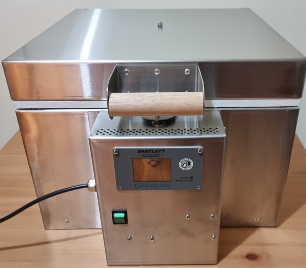 SA2 - 45cm x 45cm cm internal size - 10A 240V